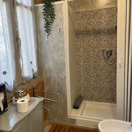 招待所 Elisabeth 皮内罗洛